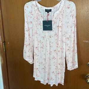 Woman’s top. Light weight.